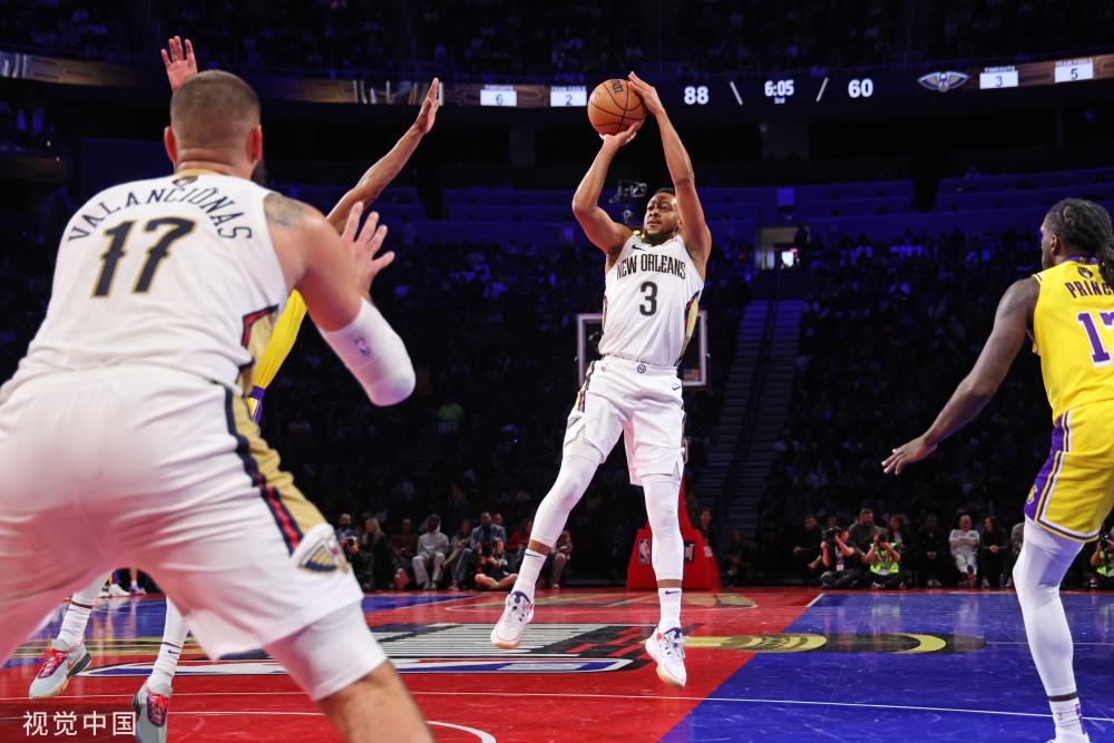 正符合伯恩 正符合伯恩